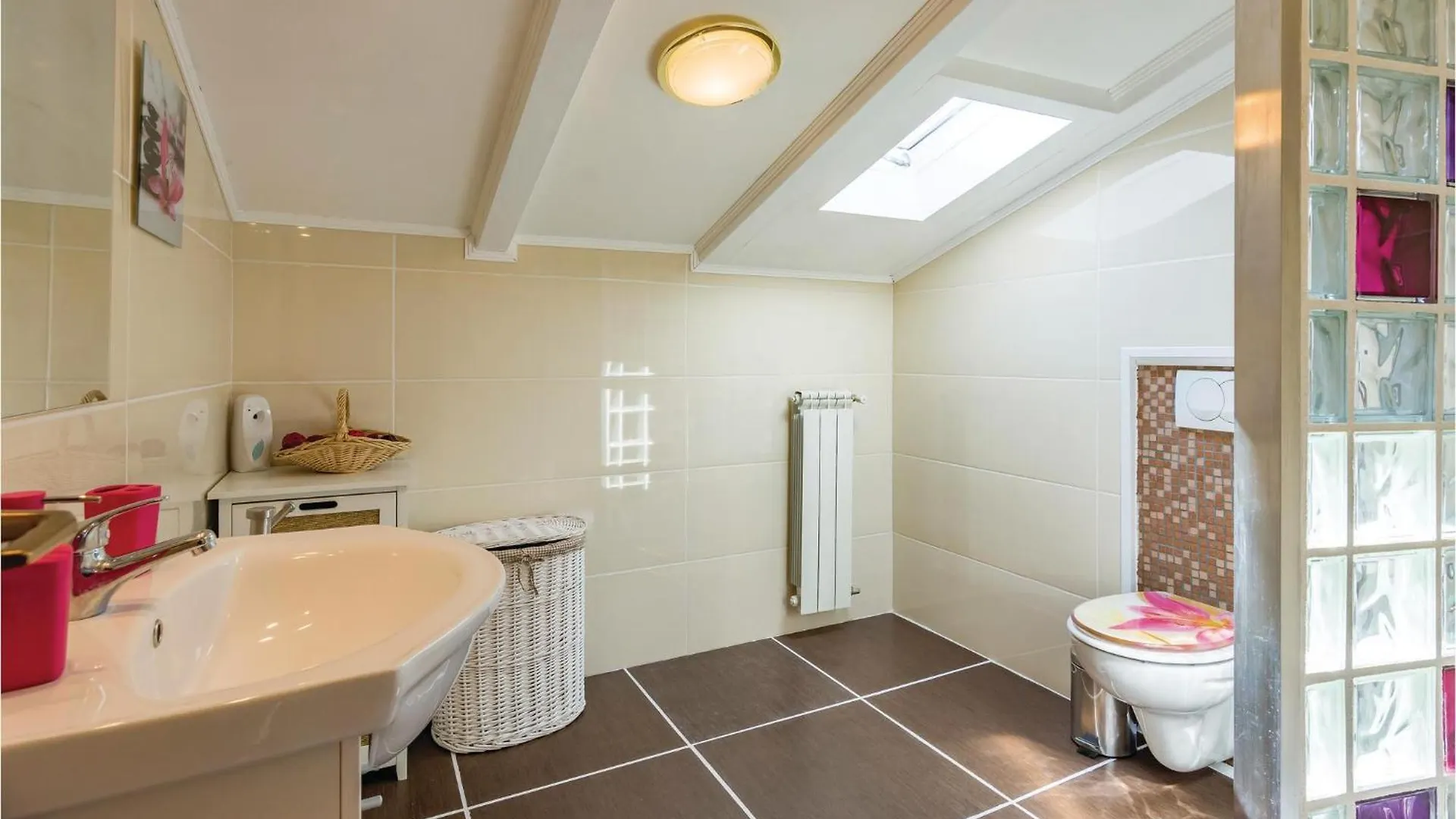 2 Bedroom Amazing Apartment In Vizinada